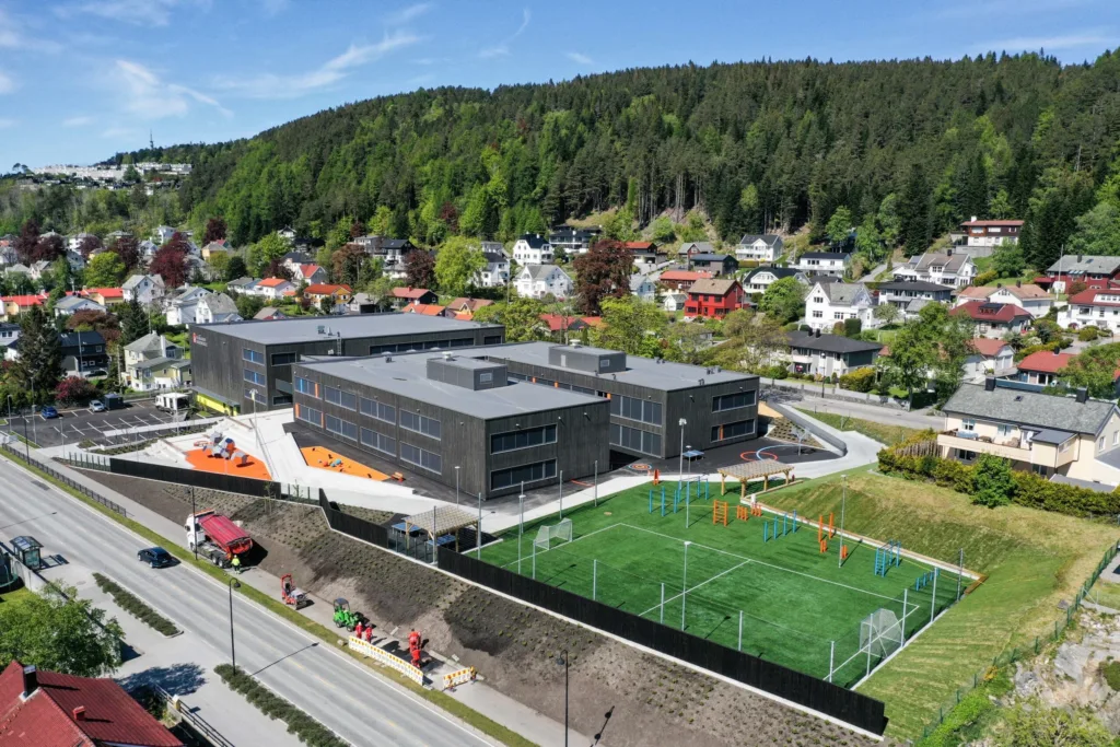 Prosjektbilde: Kolvikbakken Ungdomsskule – Ålesund